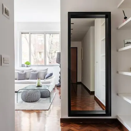 Orazio Flexyrent Apartman Milánó